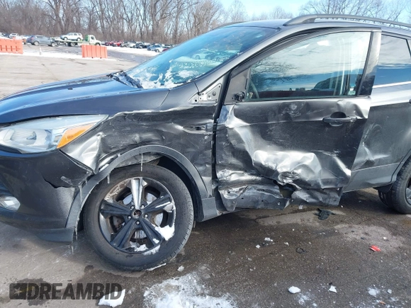 2016 Ford Escape SE z VIN 1FMCU0GX9GUC24175, wystawiony jako IAAI lot #41603394 z przebiegiem 73 255 mil mil oraz . Historia ofert i sprzedaży dostępna na DreamBid. Obrazek 6.