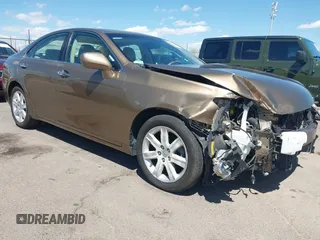 2007 Lexus ES 330 z VIN JTHBJ46G872040633, wystawiony jako IAAI lot #42029534 z przebiegiem 138 362 mil mil oraz . Historia ofert i sprzedaży dostępna na DreamBid. Obrazek 1.