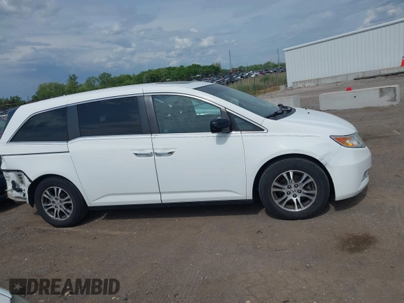 2011 Honda Odyssey EX-L с VIN 5FNRL5H61BB081079, выставлен на аукционе IAAI как лот 42393271 с пробегом 97 754 миль миль и . История ставок и продаж доступна на DreamBid. Изображение 13.