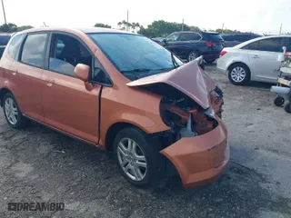 2008 Honda Fit Sport with VIN JHMGD37608S073432, listed as a IAAI auction lot 41932367 with 170,450 mi miles. Bid and sale history available at carsss.com. Image 1.