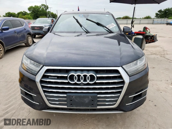 2017 Audi Q7 Premium Plus with VIN WA1LAAF71HD025184, listed as a Copart auction lot 63401355 with 109,933 mi miles and Clean title. Bid and sale history available at DreamBid. Image 5.