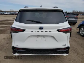2024 Toyota Sienna LE with VIN 5TDGSKFCXRS119660, listed as a Copart auction lot 48903225 with 11,645 mi miles and Salvage Title. Bid and sale history available at carsss.com. Image 6.