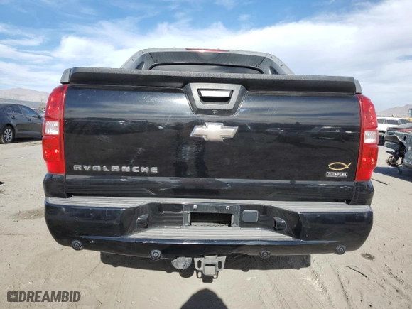 2008 Chevrolet Avalanche LS with VIN 3GNEC12008G248523, listed as a Copart auction lot 87402164 with 204,516 mi miles and Salvage Title. Bid and sale history available at carsss.com. Image 6.