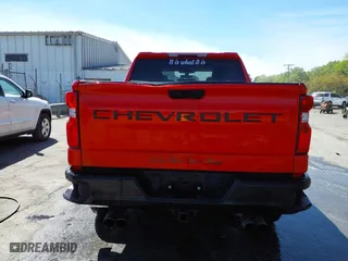 2021 Chevrolet Silverado 1500 Custom Trail Boss with VIN 1GCPYCEH5MZ173277, listed as a IAAI auction lot 41595244 with 100,611 mi miles. Bid and sale history available at carsss.com. Image 16.