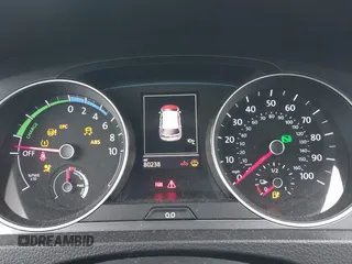 2016 Volkswagen Golf SE с VIN WVWKP7AU3GW912207, выставлен на аукционе IAAI как лот 42101054 с пробегом 80 238 миль миль и . История ставок и продаж доступна на DreamBid. Изображение 14.