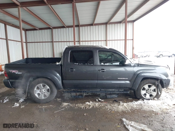 2013 Toyota Tacoma PreRunner with VIN 3TMJU4GN6DM153390, listed as a IAAI auction lot 41300619 with 163,974 mi miles. Bid and sale history available at carsss.com. Image 13.