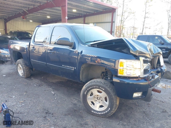2007 Chevrolet Silverado 1500 LTZ with VIN 2GCEK13M471506806, listed as a IAAI auction lot 41578407 with 155,506 mi miles. Bid and sale history available at carsss.com. Image 1.