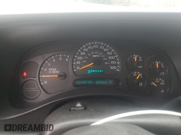 2004 Chevrolet Silverado 1500 LS with VIN 1GCEC14V24Z345895, listed as a Copart auction lot 84716324 with 209,964 mi miles and Salvage Title. Bid and sale history available at carsss.com. Image 9.