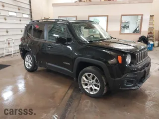 2015 Jeep Renegade Latitude with VIN ZACCJBBT0FPB52572, listed as a IAAI auction lot 41835191 with 69,030 mi miles. Bid and sale history available at carsss.com. Image 1.