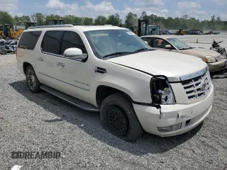 2012 Cadillac Escalade ESV Luxury with VIN 1GYS3HEF6CR134646, listed as a Copart auction lot 55392385 with 211,358 mi miles and Salvage title. Bid and sale history available at DreamBid. Image 4.