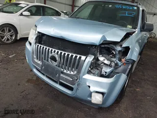 2008 Mercury Mariner with VIN 4M2CU81Z88KJ28011, listed as a IAAI auction lot 41530523 with 89,518 mi miles. Bid and sale history available at carsss.com. Image 6.