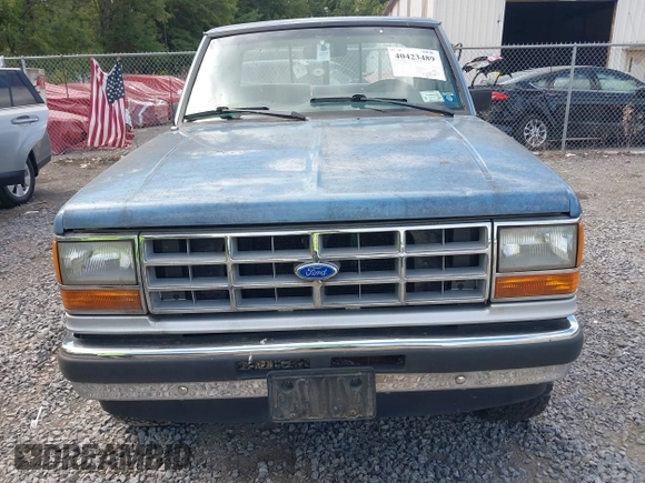 1990 Ford Ranger with VIN 1FTCR11T4LUB52586, listed as a IAAI auction lot 40423489 with 24,823 mi miles and . Bid and sale history available at DreamBid. Image 6.