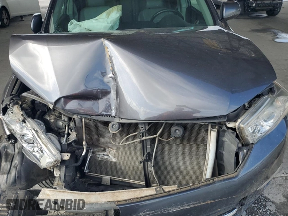 2012 Toyota Highlander Limited z VIN 5TDDK3EH0CS120104, wystawiony jako Copart lot #61293825 z przebiegiem 108 592 mil mil oraz Szkoda całkowita • Salvage title. Historia ofert i sprzedaży dostępna na DreamBid. Obrazek 11.