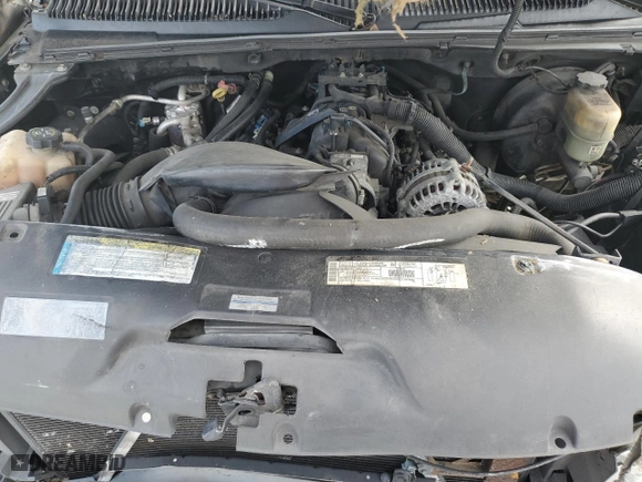 2000 Chevrolet New Tahoe LT with VIN 1GNEC13T5YJ199083, listed as a Copart auction lot 86893824 with 279,013 mi miles and Non Repairable. Bid and sale history available at carsss.com. Image 14.
