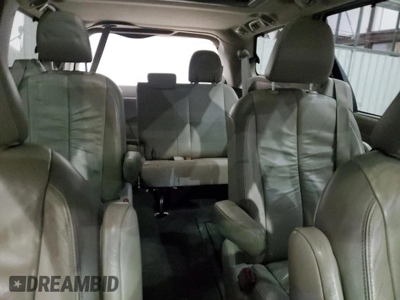 2011 Toyota Sienna XLE AAS с VIN 5TDYK3DC5BS005469, выставлен на аукционе Copart как лот 47701095 с пробегом 199 334 миль миль и На запчасти • Non repairable. История ставок и продаж доступна на DreamBid. Изображение 10.