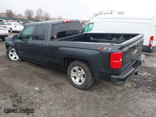 2018 Chevrolet Silverado 1500 LT with VIN 1GCVKREC9JZ200573, listed as a IAAI auction lot 41656239 with 74,000 mi miles. Bid and sale history available at carsss.com. Image 3.