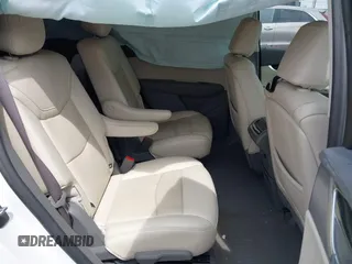 2022 Cadillac XT6 Premium Luxury with VIN 1GYKPCRS2NZ161800, listed as a IAAI auction lot 42174382 with 45,746 mi miles and . Bid and sale history available at DreamBid. Image 8.
