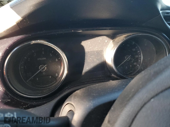2020 Buick Encore GX Select z VIN KL4MMDSL1LB103239, wystawiony jako Copart lot #42752295 z przebiegiem Nie podano mil oraz Szkoda całkowita • Salvage title. Historia ofert i sprzedaży dostępna na DreamBid. Obrazek 9.
