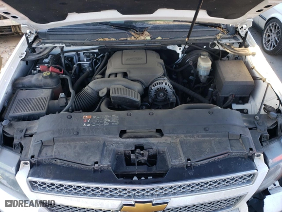 2013 Chevrolet Suburban LT with VIN 1GNSKJE75DR174220, listed as a Copart auction lot 43262365 with 141,875 mi miles and Salvage Title. Bid and sale history available at carsss.com. Image 12.