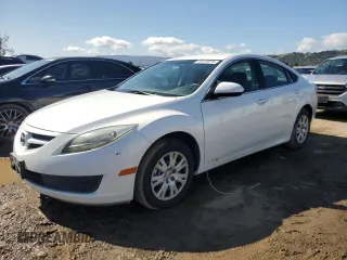 2011 Mazda Mazda6 i Sport with VIN 1YVHZ8BH0B5M13983, listed as a Copart auction lot 49128975 with 189,334 mi miles and Salvage Title. Bid and sale history available at carsss.com. Image 1.