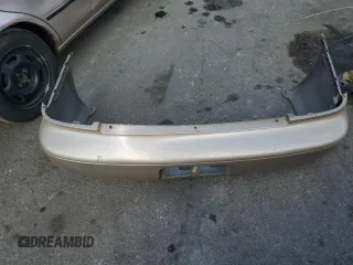 1996 Geo Prizm z VIN 1Y1SK5264TZ059579, wystawiony jako Copart lot #71816044 z przebiegiem 273 591 mil mil oraz Szkody całkowita. Historia ofert i sprzedaży dostępna na DreamBid. Obrazek 12.