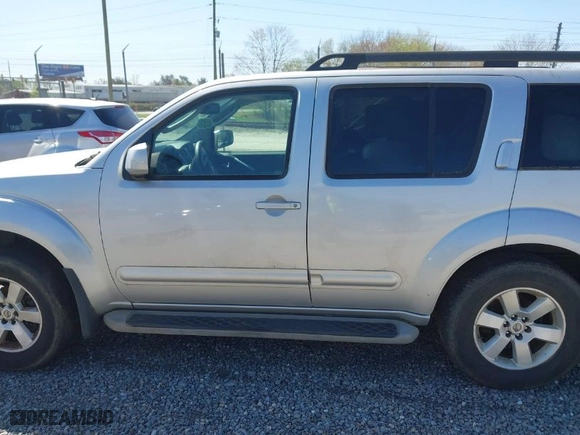 2012 Nissan Pathfinder SV with VIN 5N1AR1NB9CC625487, listed as a IAAI auction lot 41994728 with 1 mi miles. Bid and sale history available at carsss.com. Image 13.