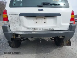 2004 Ford Escape XLS with VIN 1FMYU021X4DA08369, listed as a IAAI auction lot 41749705 with 235,852 mi miles and . Bid and sale history available at DreamBid. Image 6.