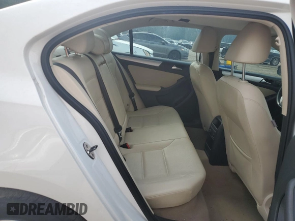 2012 Volkswagen Jetta TDI с VIN 3VWLL7AJ9CM466237, выставлен на аукционе Copart как лот 55910985 с пробегом 129 713 миль миль и Списание • Salvage title. История ставок и продаж доступна на DreamBid. Изображение 10.