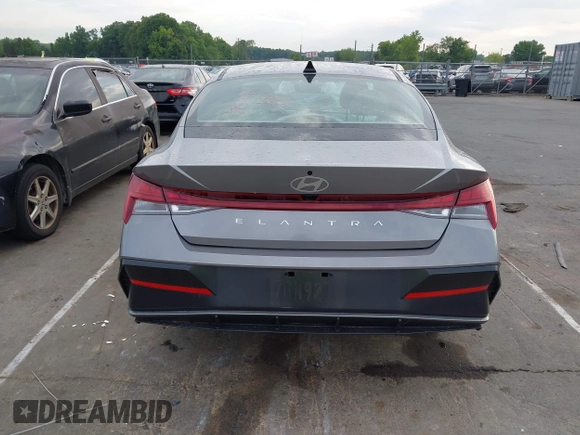 2025 Hyundai Elantra SEL Convenience with VIN KMHLS4DG5SU968429, listed as a IAAI auction lot 42225493 with 3,989 mi miles and . Bid and sale history available at DreamBid. Image 16.