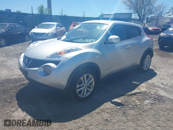 2013 Nissan Juke Nismo with VIN JN8AF5MV2DT228483, listed as a IAAI auction lot 42090996 with 170,878 mi miles and . Bid and sale history available at DreamBid. Image 2.