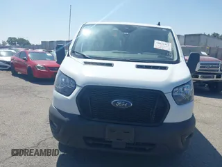 2023 Ford Transit z VIN 1FTYE2Y89PKA72629, wystawiony jako IAAI lot #42633315 z przebiegiem 61 547 mil mil oraz . Historia ofert i sprzedaży dostępna na DreamBid. Obrazek 13.