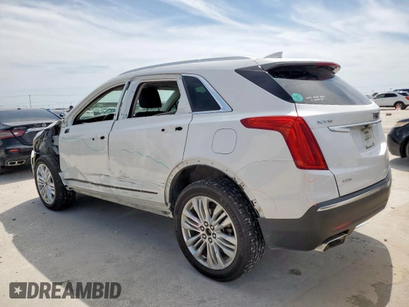 2018 Cadillac XT5 Premium Luxury AWD z VIN 1GYKNFRS7JZ239389, wystawiony jako Copart lot #56503575 z przebiegiem 137 222 mil mil oraz Szkoda całkowita • Salvage title. Historia ofert i sprzedaży dostępna na DreamBid. Obrazek 2.