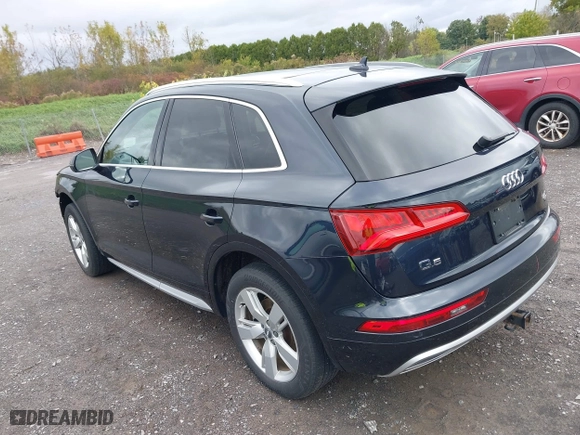 2018 Audi Q5 Premium Plus with VIN WA1BNAFY3J2095957, listed as a IAAI auction lot 40531503 with 64,195 mi miles. Bid and sale history available at carsss.com. Image 3.