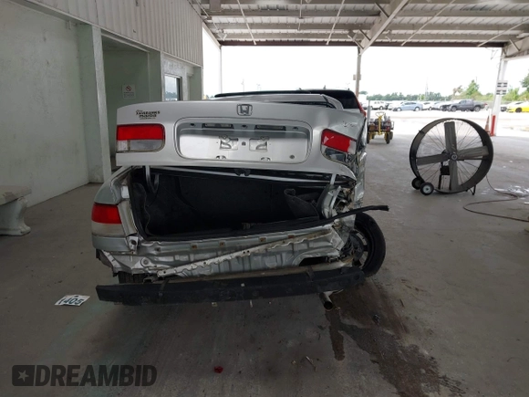 2000 Honda Civic EX with VIN 1HGEJ8244YL015940, listed as a IAAI auction lot 42427040 with 217,792 mi miles and . Bid and sale history available at DreamBid. Image 16.