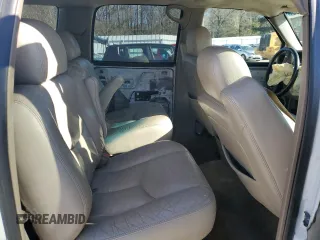 2004 GMC Yukon XL SLT with VIN 1GKEC16Z24J133503, listed as a Copart auction lot 88059805 with 0 mi miles and Salvage Title. Bid and sale history available at carsss.com. Image 11.