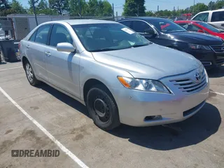 2009 Toyota Camry with VIN 4T1BE46K69U387794, listed as a IAAI auction lot 42132782 with 190,311 mi miles. Bid and sale history available at carsss.com. Image 1.