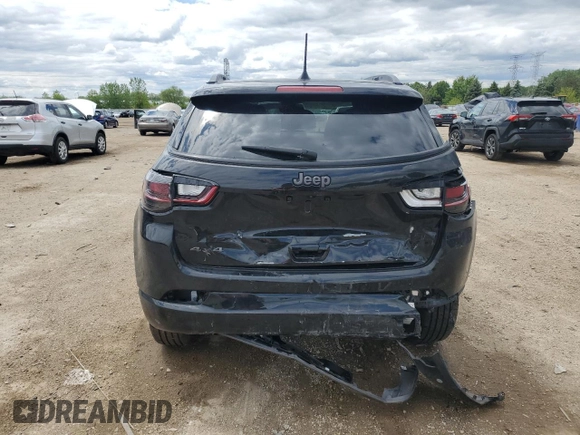 2023 Jeep Compass (RED) Edition z VIN 3C4NJDCNXPT543256, wystawiony jako Copart lot #57325345 z przebiegiem 21 195 mil mil oraz Szkoda całkowita • Salvage title. Historia ofert i sprzedaży dostępna na DreamBid. Obrazek 6.