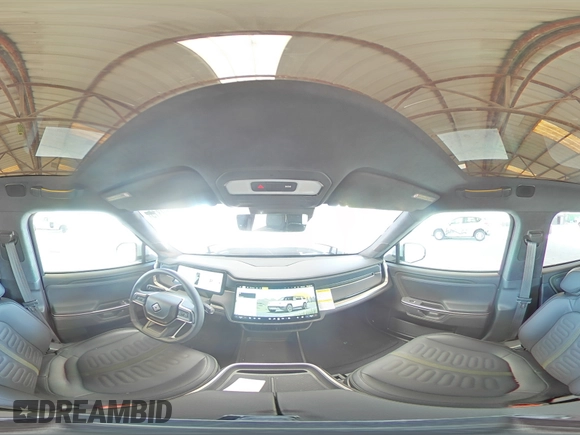 2025 Rivian R1S Adventure z VIN 7PDSGBBA9SN052652, wystawiony jako Copart lot #51659315 z przebiegiem 4012 mil mil oraz Szkody całkowita. Historia ofert i sprzedaży dostępna na DreamBid. Obrazek 13.