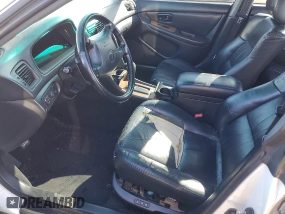 1997 Lexus ES 300 z VIN JT8BF22G7V0022578, wystawiony jako Copart lot #44576625 z przebiegiem Nie podano mil oraz Szkoda całkowita • Salvage title. Historia ofert i sprzedaży dostępna na DreamBid. Obrazek 7.