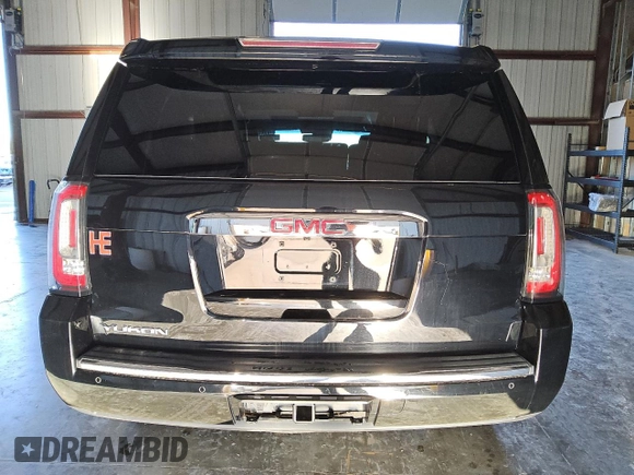 2018 GMC Yukon Denali with VIN 1GKS1CKJ6JR201156, listed as a Copart auction lot 85484824 with 71,855 mi miles and Clean Title. Bid and sale history available at carsss.com. Image 6.