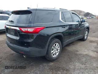 2018 Chevrolet Traverse LT Cloth with VIN 1GNEVGKW9JJ281915, listed as a IAAI auction lot 41943572 with 48,569 mi miles. Bid and sale history available at carsss.com. Image 4.