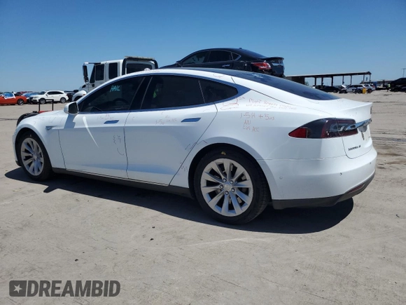 2016 Tesla Model S 70 with VIN 5YJSA1E11GF136081, listed as a Copart auction lot 53470695 with 109,796 mi miles and Clean title. Bid and sale history available at DreamBid. Image 2.
