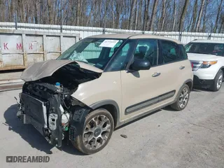 2014 FIAT 500L Trekking with VIN ZFBCFADH9EZ021078, listed as a IAAI auction lot 41773433 with 1 mi miles. Bid and sale history available at carsss.com. Image 16.