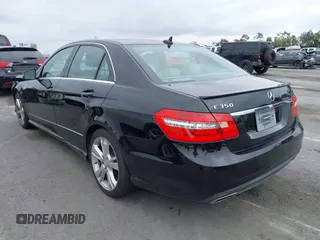 2013 Mercedes-Benz E 350 Luxury with VIN WDDHF5KB2DA669583, listed as a IAAI auction lot 41882747 with 108,182 mi miles and . Bid and sale history available at DreamBid. Image 3.