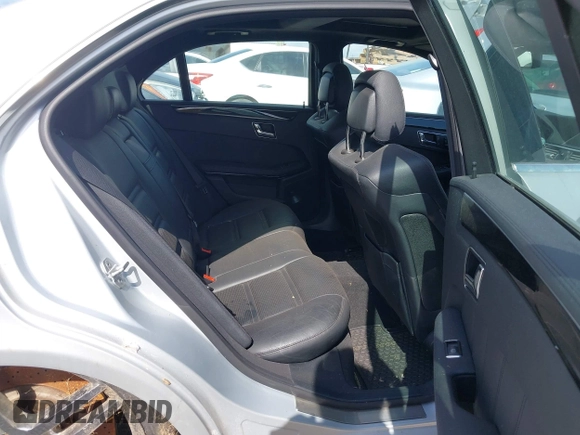 2011 Mercedes-Benz E 63 AMG с VIN WDDHF7HB8BA356599, выставлен на аукционе IAAI как лот 42674553 с пробегом 73 500 миль миль и . История ставок и продаж доступна на DreamBid. Изображение 8.