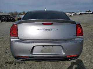 2018 Chrysler 300 with VIN 2C3CCAGG8JH300481, listed as a Copart auction lot 44997835 with 0 mi miles and Salvage Title. Bid and sale history available at carsss.com. Image 6.