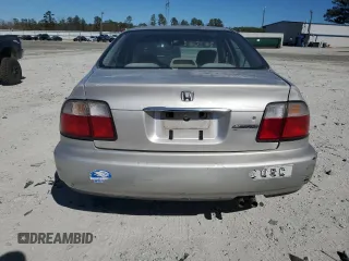 1997 Honda Accord Special Edition with VIN 1HGCD5602VA207790, listed as a Copart auction lot 47284835 with 213,954 mi miles and Clean Title. Bid and sale history available at carsss.com. Image 6.