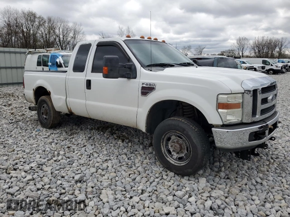 2008 Ford Super Duty F-250 SRW XL with VIN 1FTSX21R88EA37468, listed as a Copart auction lot 53262105 with 174,210 mi miles and Salvage Title. Bid and sale history available at carsss.com. Image 4.