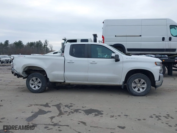 2019 Chevrolet Silverado 1500 LT with VIN 1GCRYDED5KZ383015, listed as a IAAI auction lot 41717968 with 84,489 mi miles. Bid and sale history available at carsss.com. Image 13.
