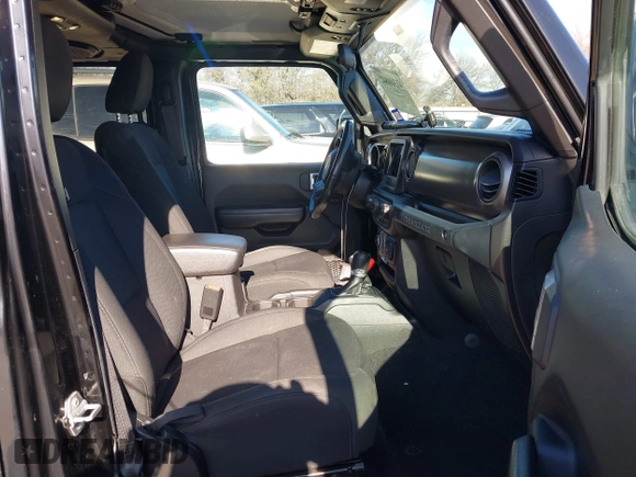2019 Jeep Wrangler Unlimited Sport S with VIN 1C4HJXDN6KW686480, listed as a IAAI auction lot 41300842 with 67,359 mi miles and . Bid and sale history available at DreamBid. Image 5.